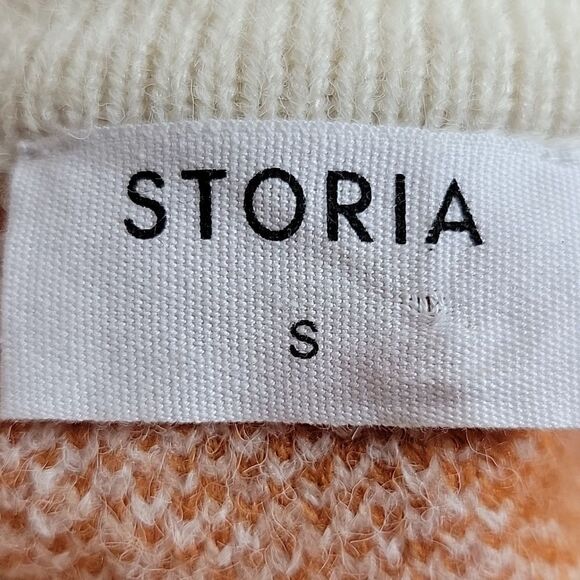 STORIA Cropped Tiger Striped Sweater Size Small - Picture 6 of 7